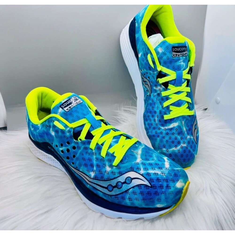 Saucony Women’s Kinvara 8 Running Shoes – Size 9